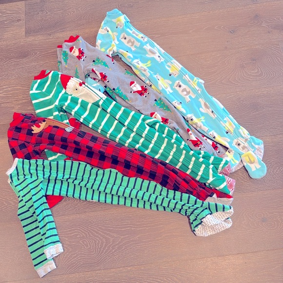 5 piece lot bundle toddler 3T holiday Christmas footed pajamas. EUC - Picture 1 of 6